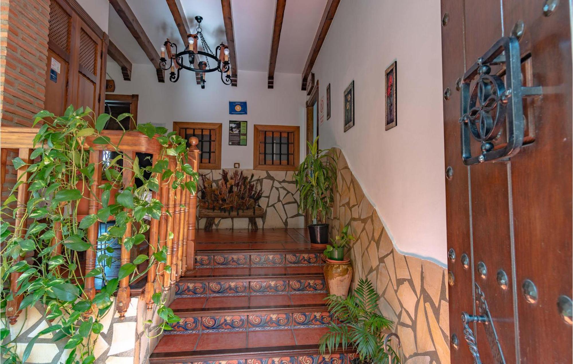 1 Bedroom Lovely Home In Mecina Bombaron Ngoại thất bức ảnh
